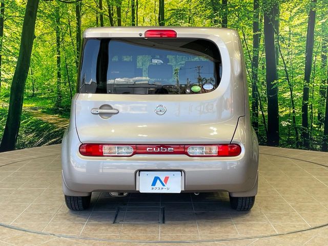 日産 キューブ