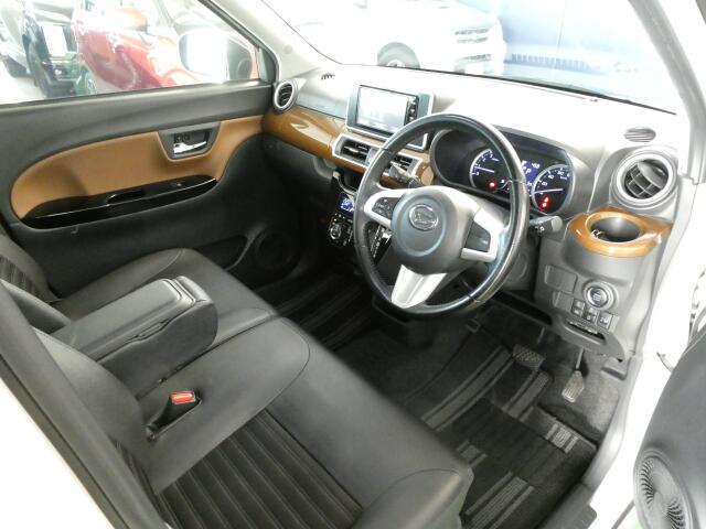 ダイハツ キャスト