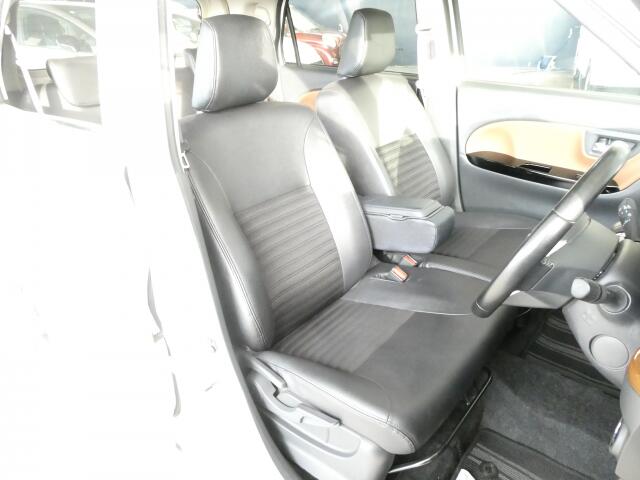 ダイハツ キャスト