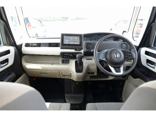 ホンダ N-BOX