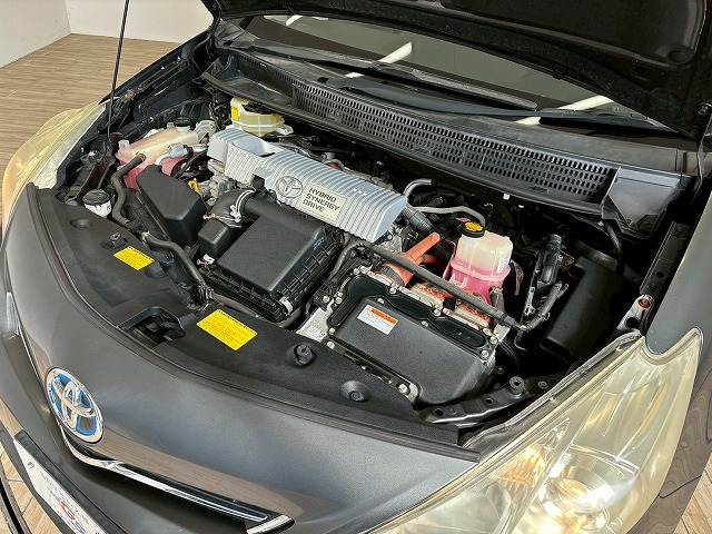 トヨタ プリウスα