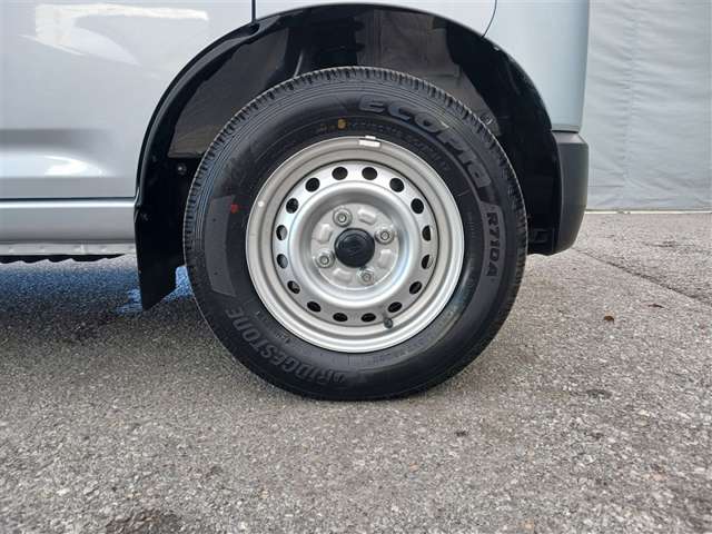 ダイハツ ハイゼットカーゴ