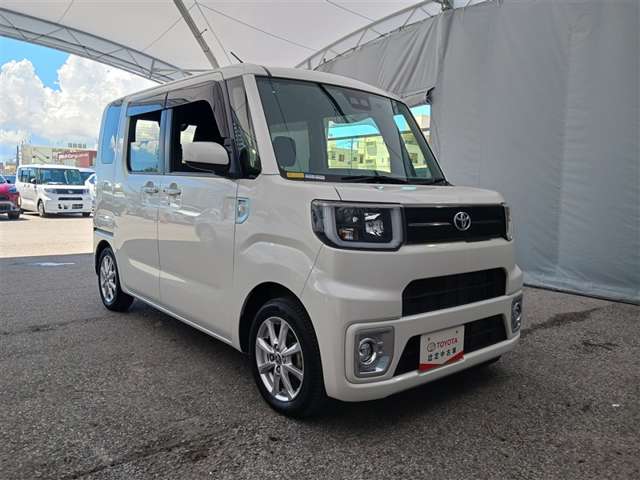 トヨタ ピクシスメガ
