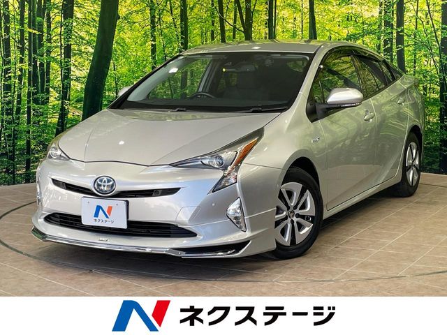 トヨタ プリウス
