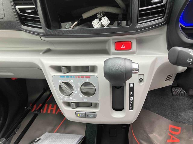 ダイハツ ミライース