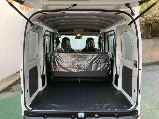 ダイハツ ハイゼットカーゴ