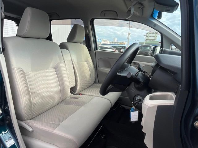 ダイハツ ムーヴ