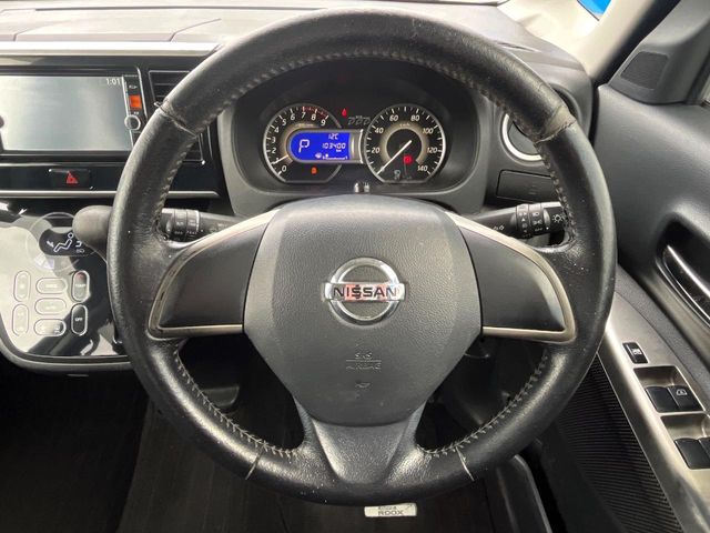 日産 デイズルークス