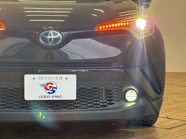 トヨタ C-HR