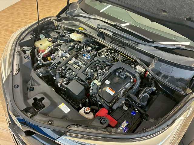 トヨタ C-HR