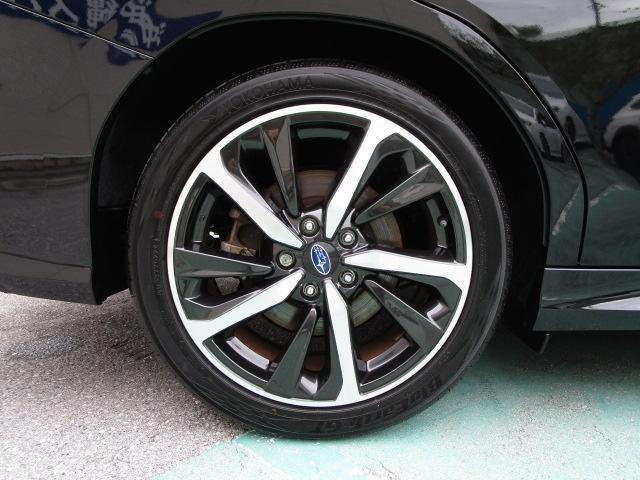 スバル レヴォーグ