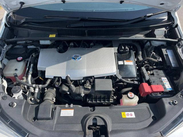 トヨタ プリウス