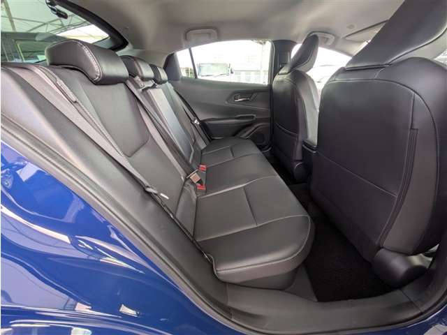 トヨタ プリウス