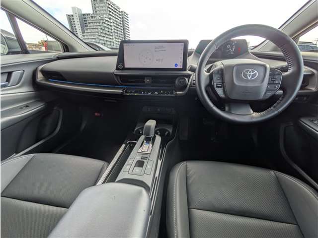 トヨタ プリウス