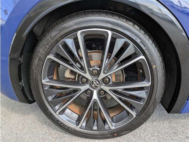 トヨタ プリウス