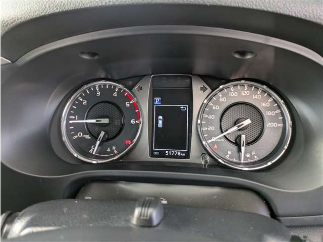 トヨタ ハイラックス