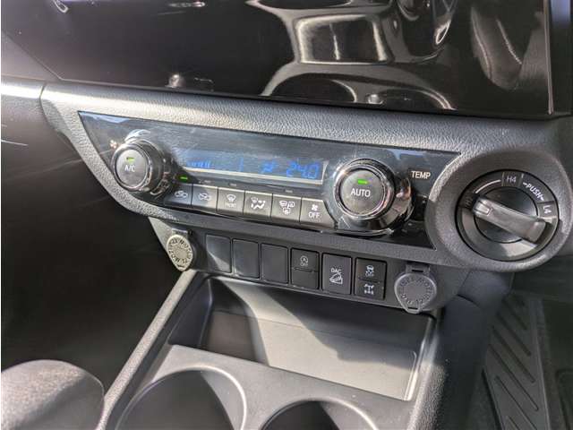 トヨタ ハイラックス