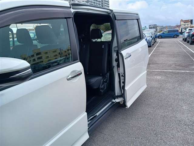 トヨタ ノア