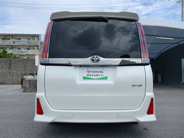 トヨタ ノア