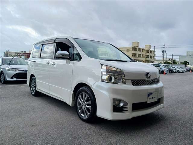 トヨタ ヴォクシー