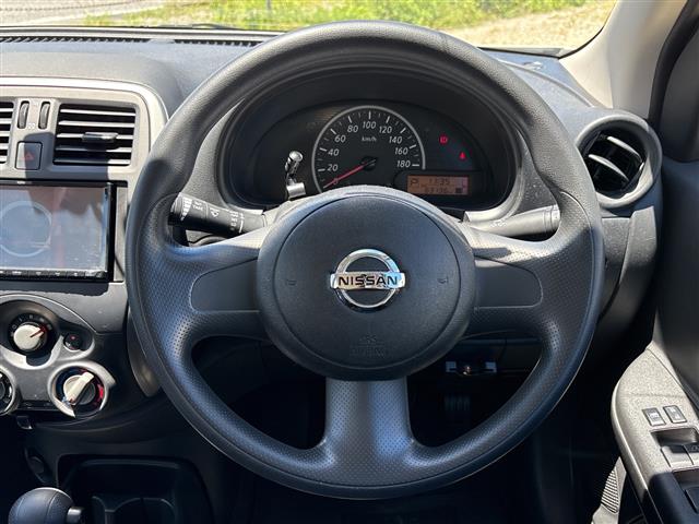 日産 マーチ