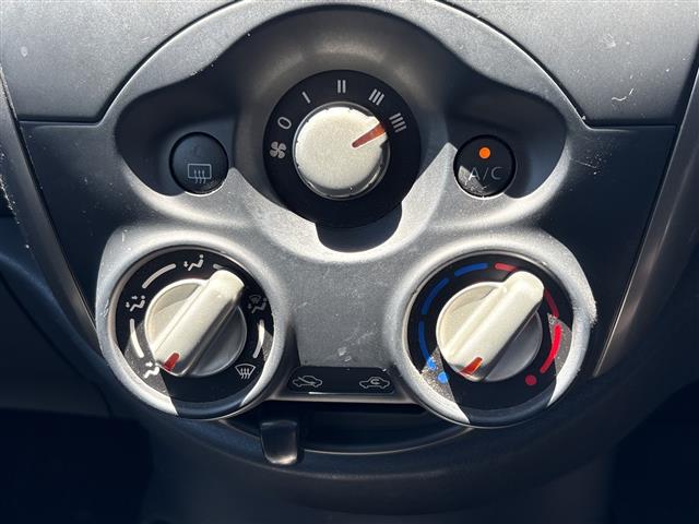 日産 マーチ