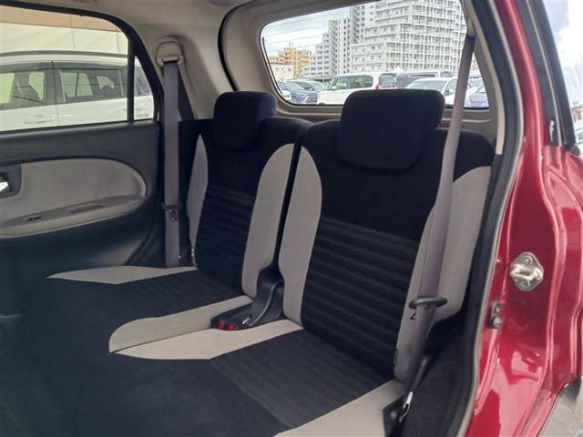 ダイハツ キャスト