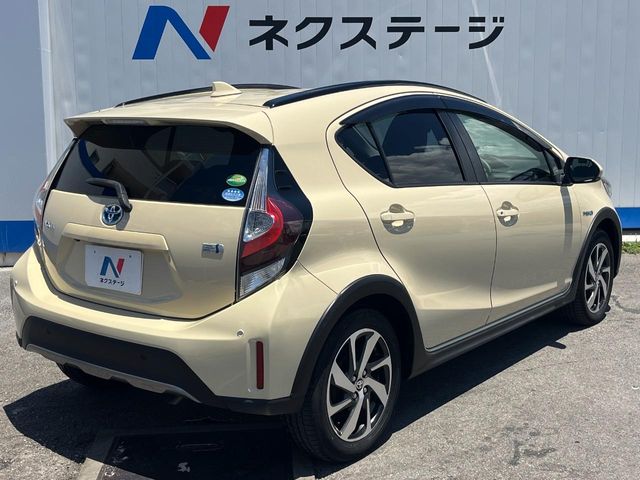 トヨタ アクア