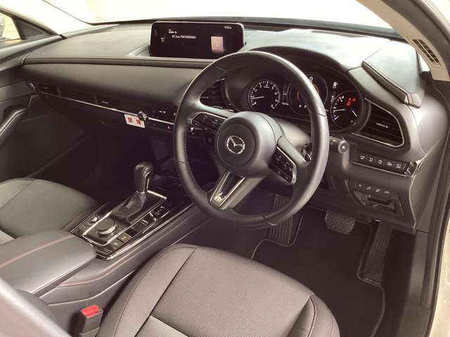 マツダ CX-30