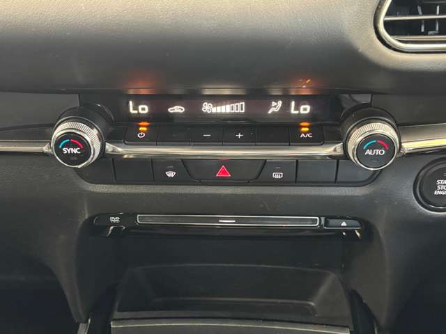 マツダ CX-30