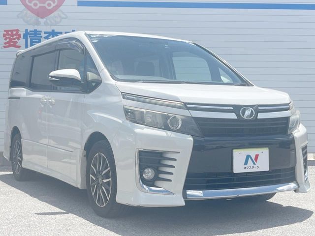 トヨタ ヴォクシー