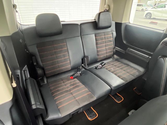 三菱 デリカD：5