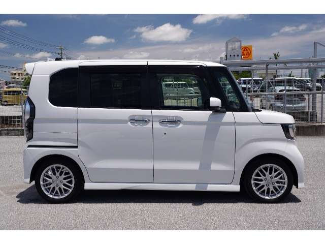 ホンダ N-BOX