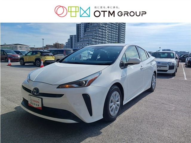 トヨタ プリウス