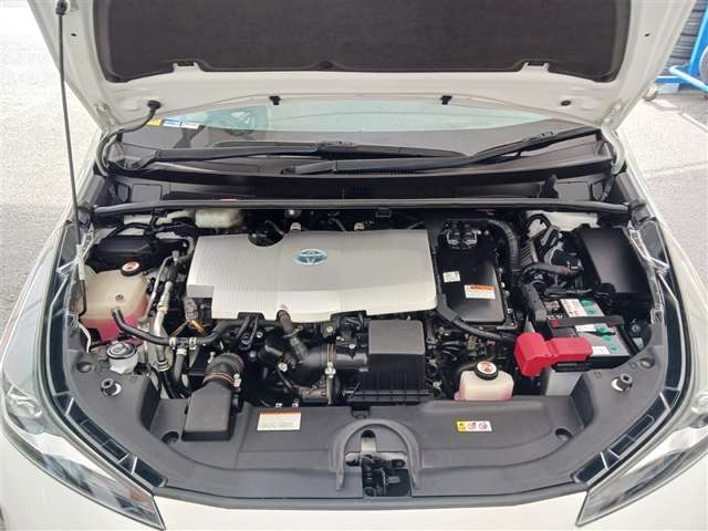 トヨタ プリウス