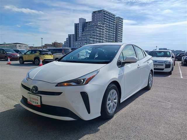 トヨタ プリウス