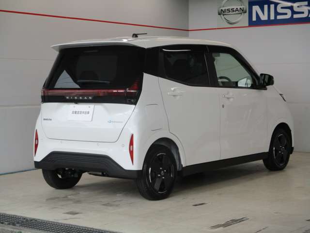 日産 サクラ