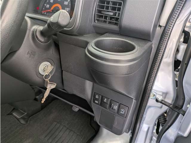 ダイハツ ハイゼットカーゴ