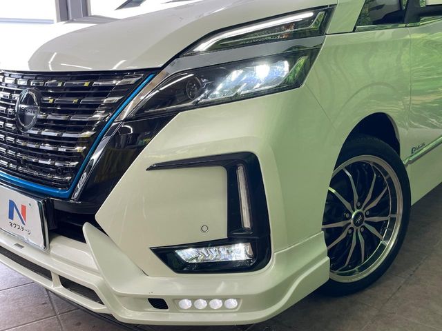 日産 セレナ