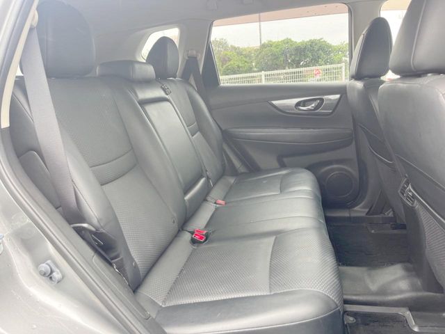 日産 エクストレイル