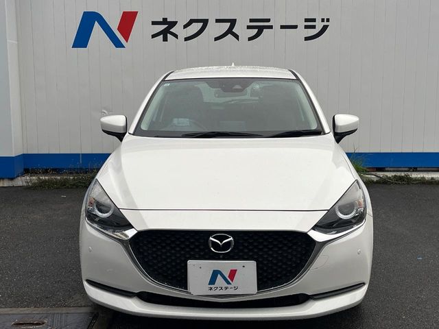 マツダ MAZDA2
