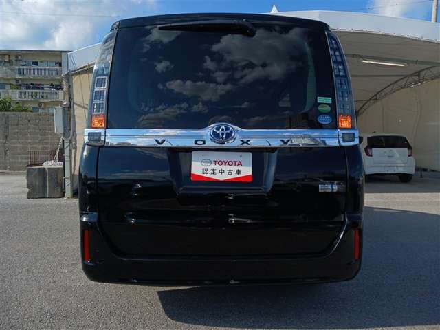 トヨタ ヴォクシー