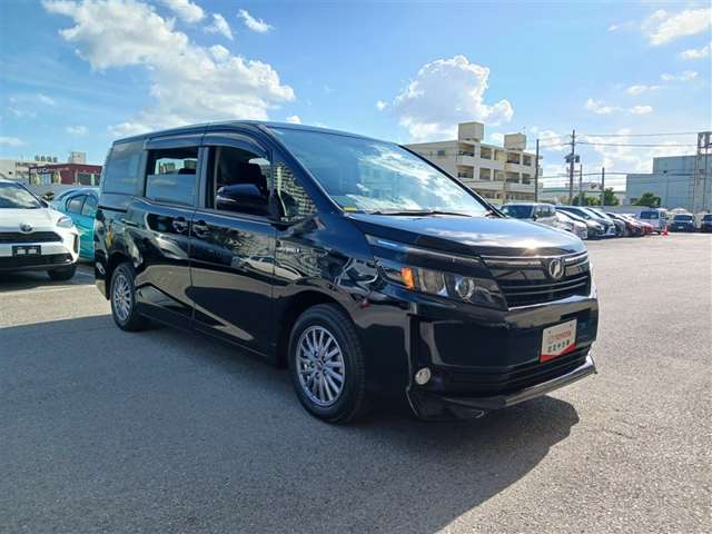 トヨタ ヴォクシー