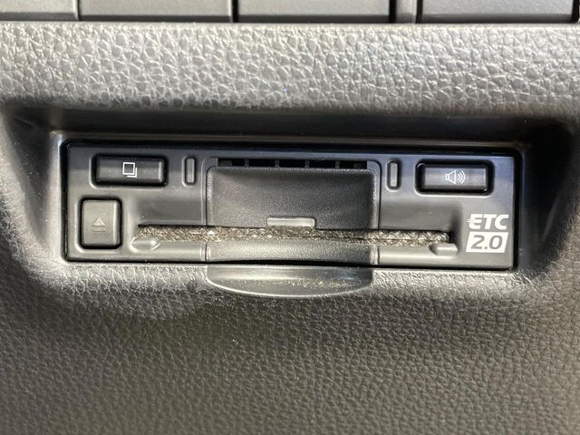 トヨタ ハリアー