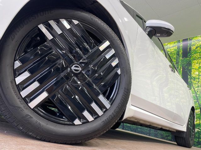 日産 ノートオーラ