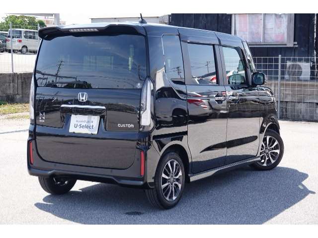 ホンダ N-BOX