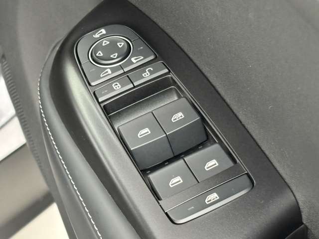 BYD BYDドルフィン