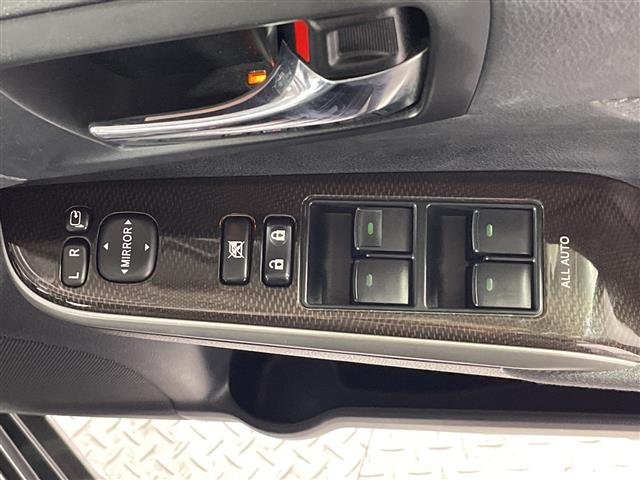 トヨタ カムリハイブリッド