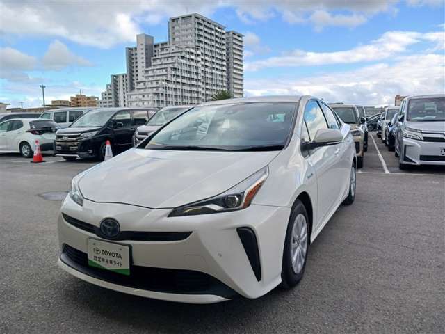 トヨタ プリウス