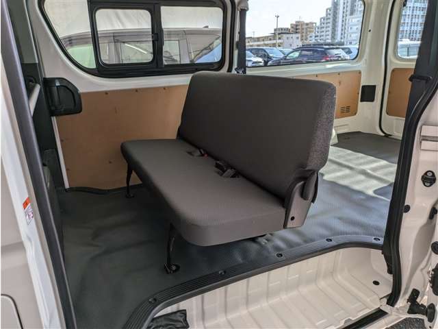トヨタ ハイエースバン